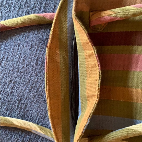 Multi-colored handbag - Picture 3 of 5